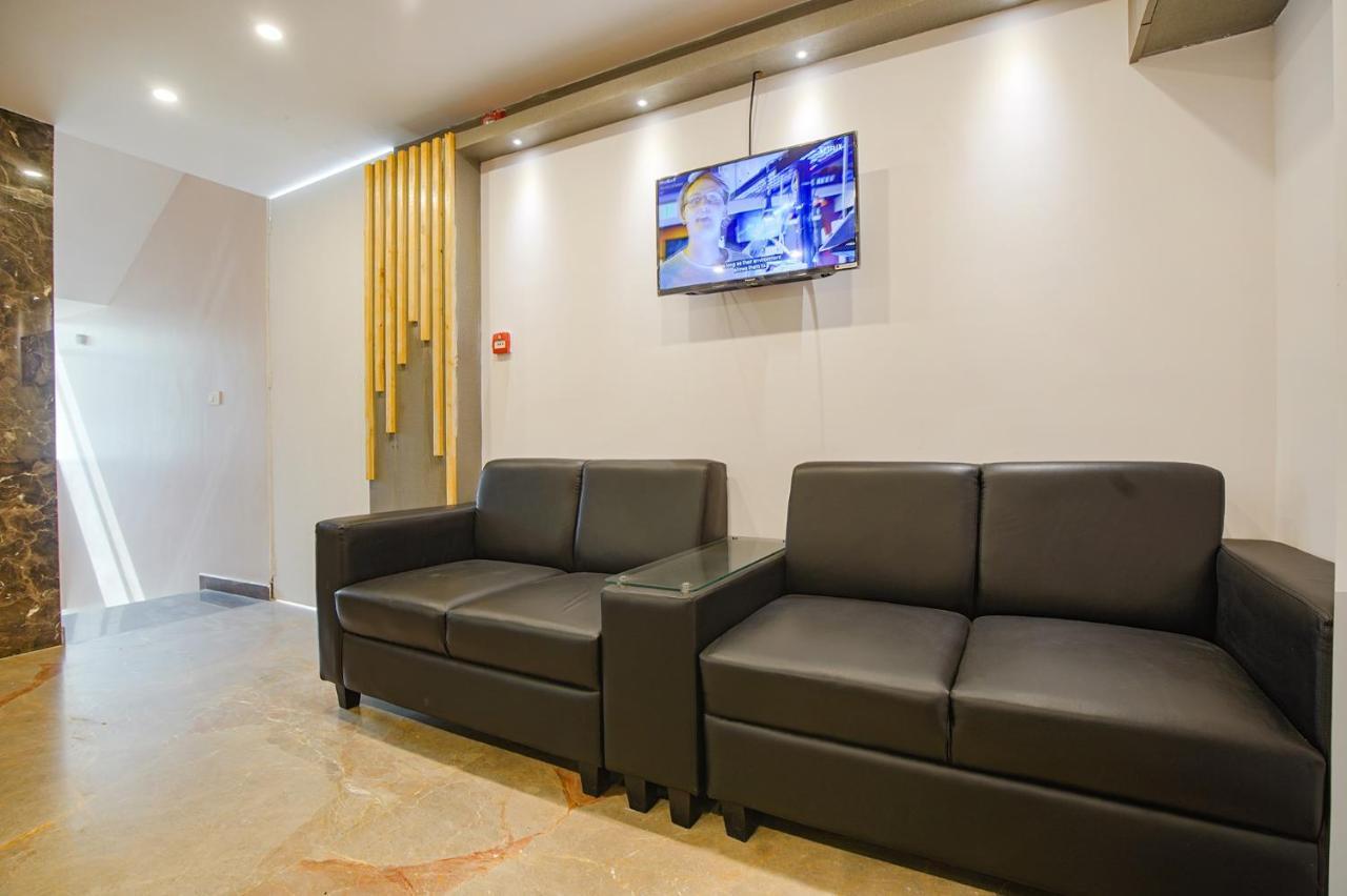 Fabhotel Athasri Inn - Nr Bellandur Railway Station บังกาลอร์ ภายนอก รูปภาพ