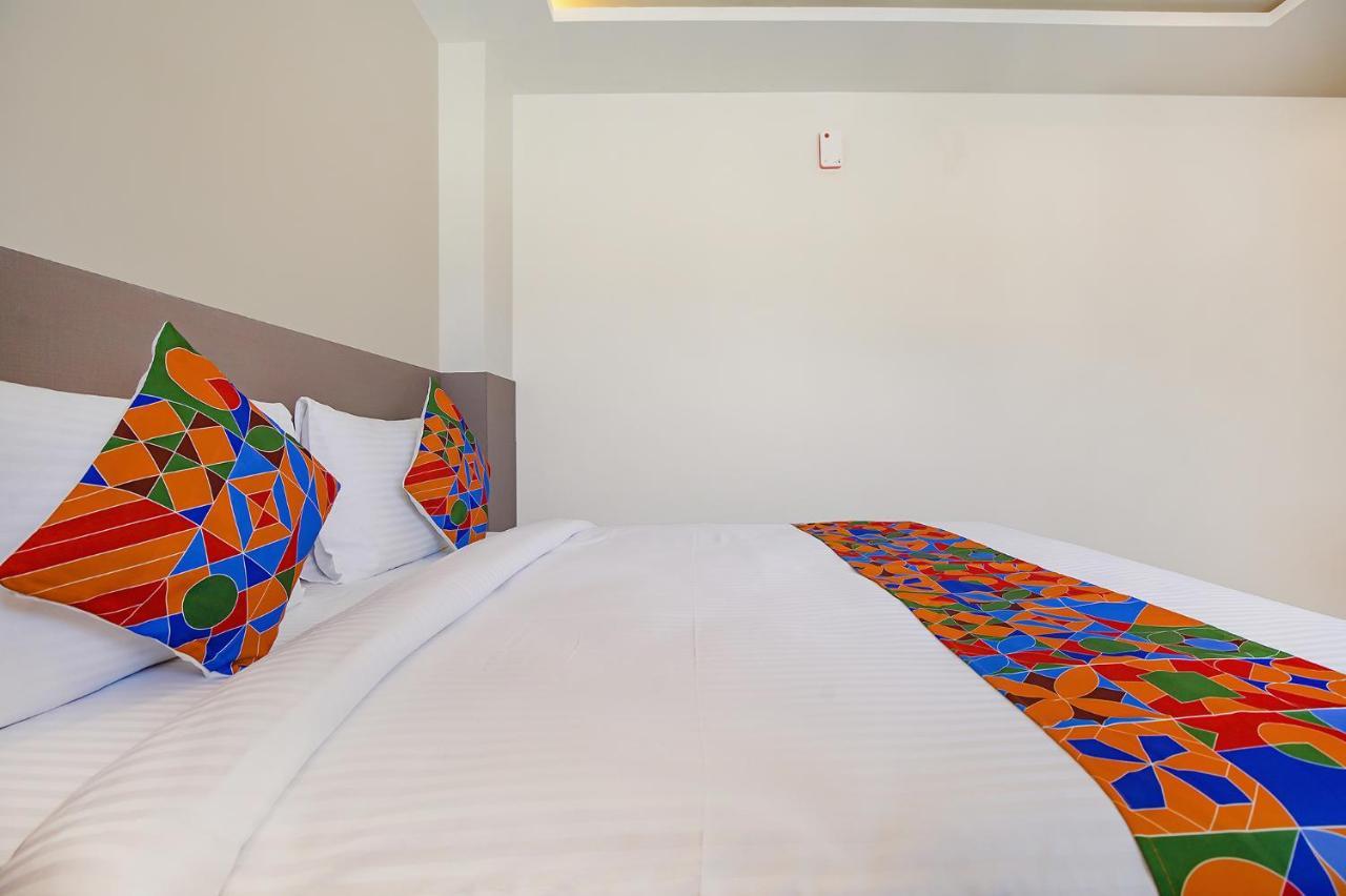 Fabhotel Athasri Inn - Nr Bellandur Railway Station บังกาลอร์ ภายนอก รูปภาพ